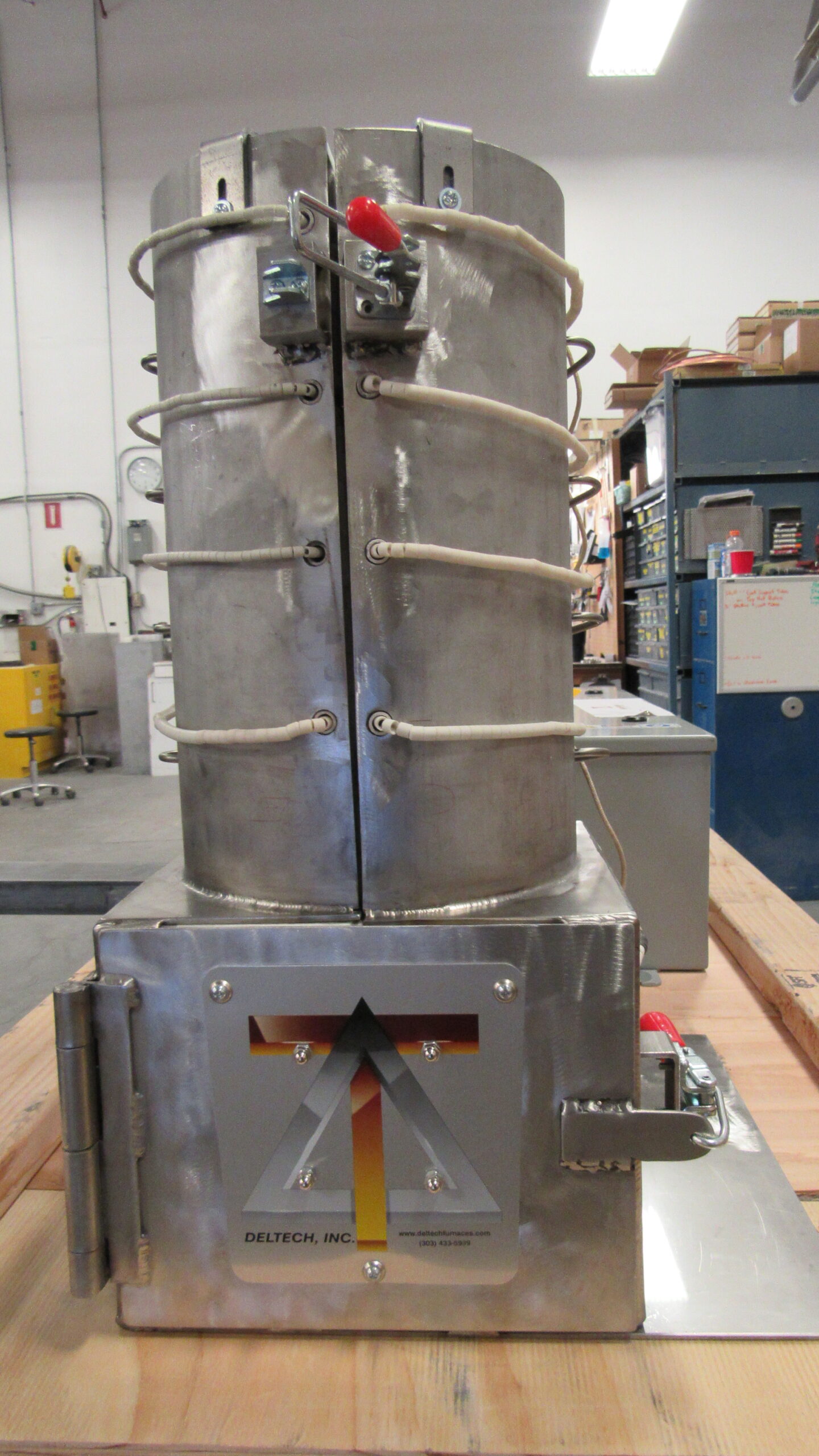 Custom furnace for nuclear waste treatment Deltech Kiln and Furnace